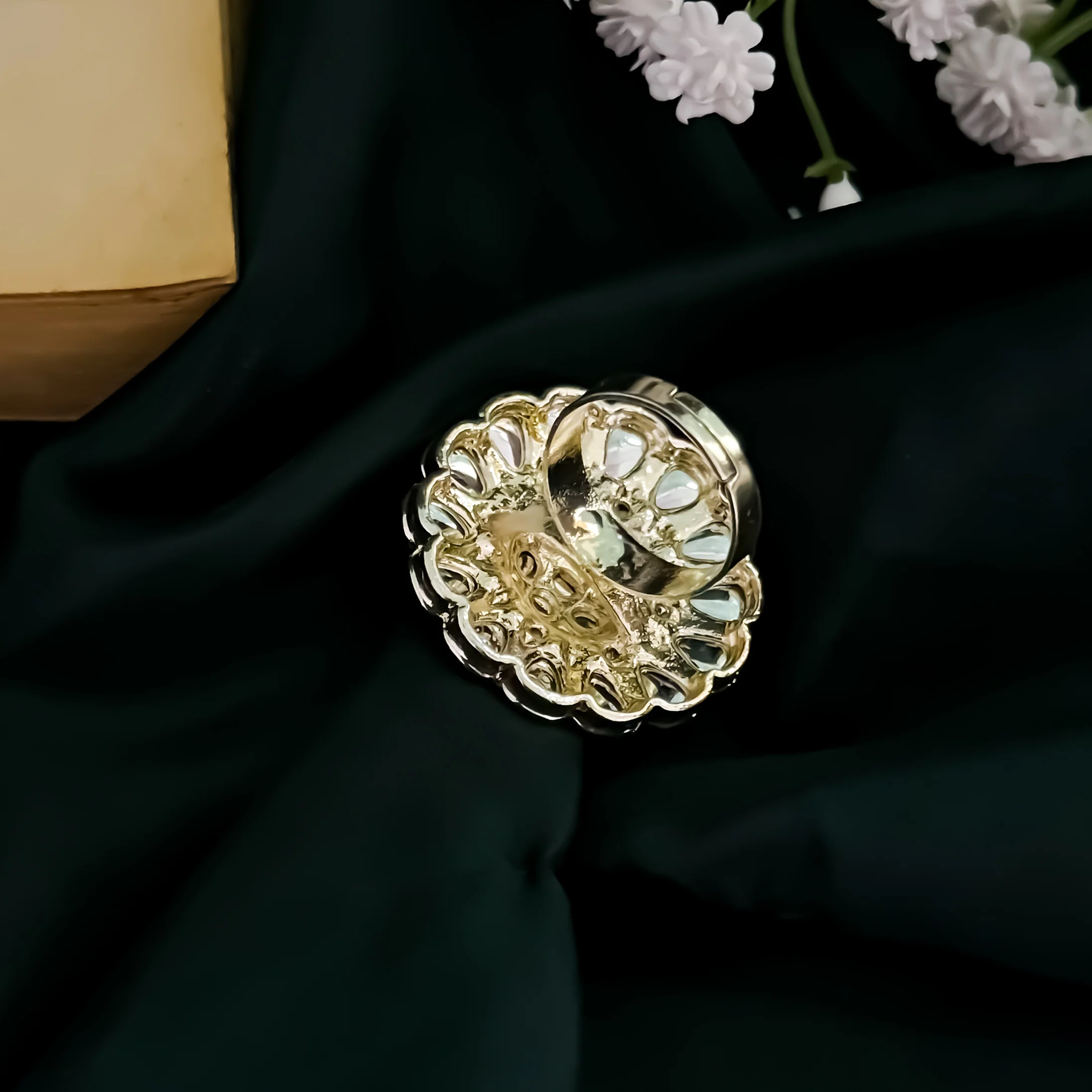 Avni Dabi kundan Adjustable Ring - Image 5