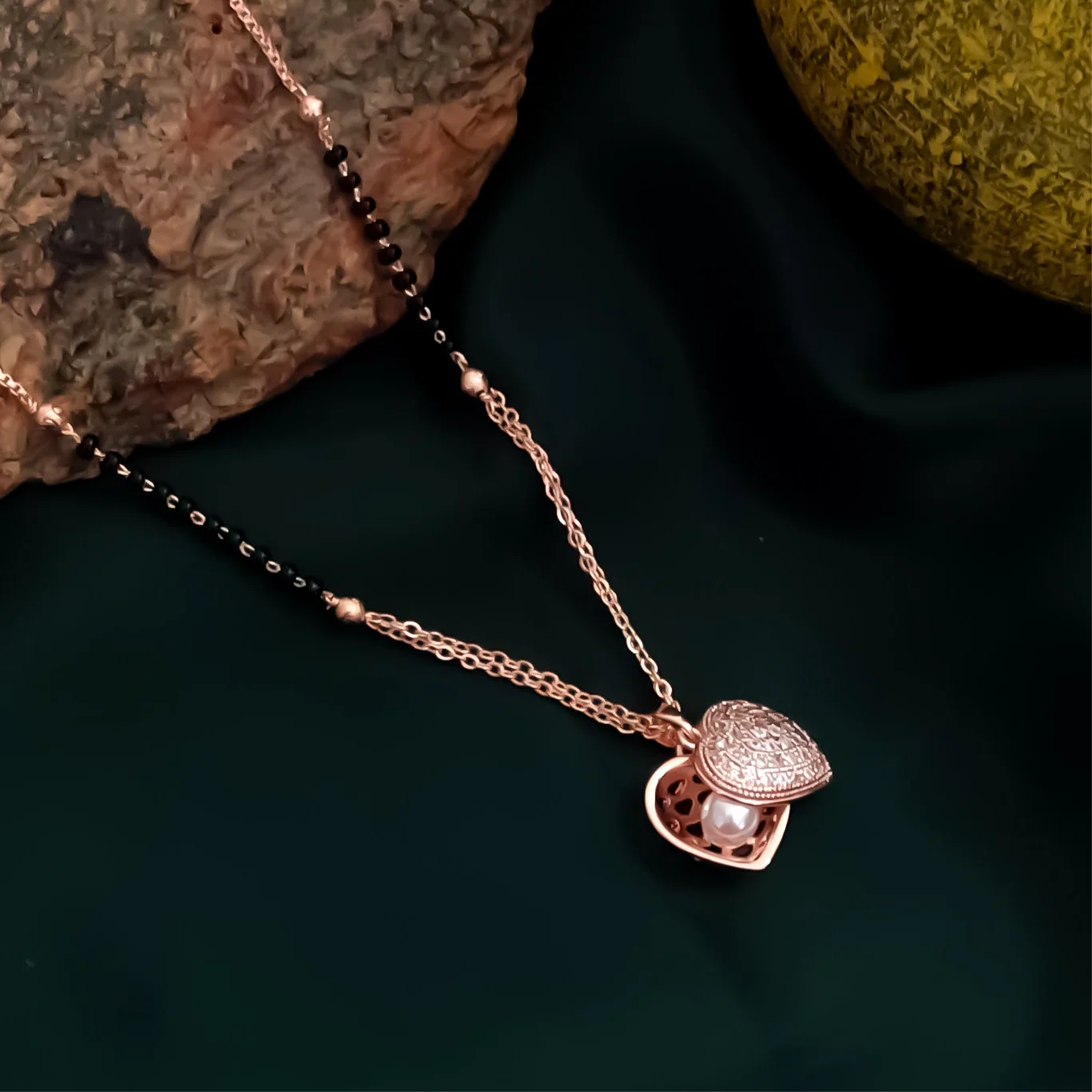 Pearl Heart AD Mangalsutra - Image 2