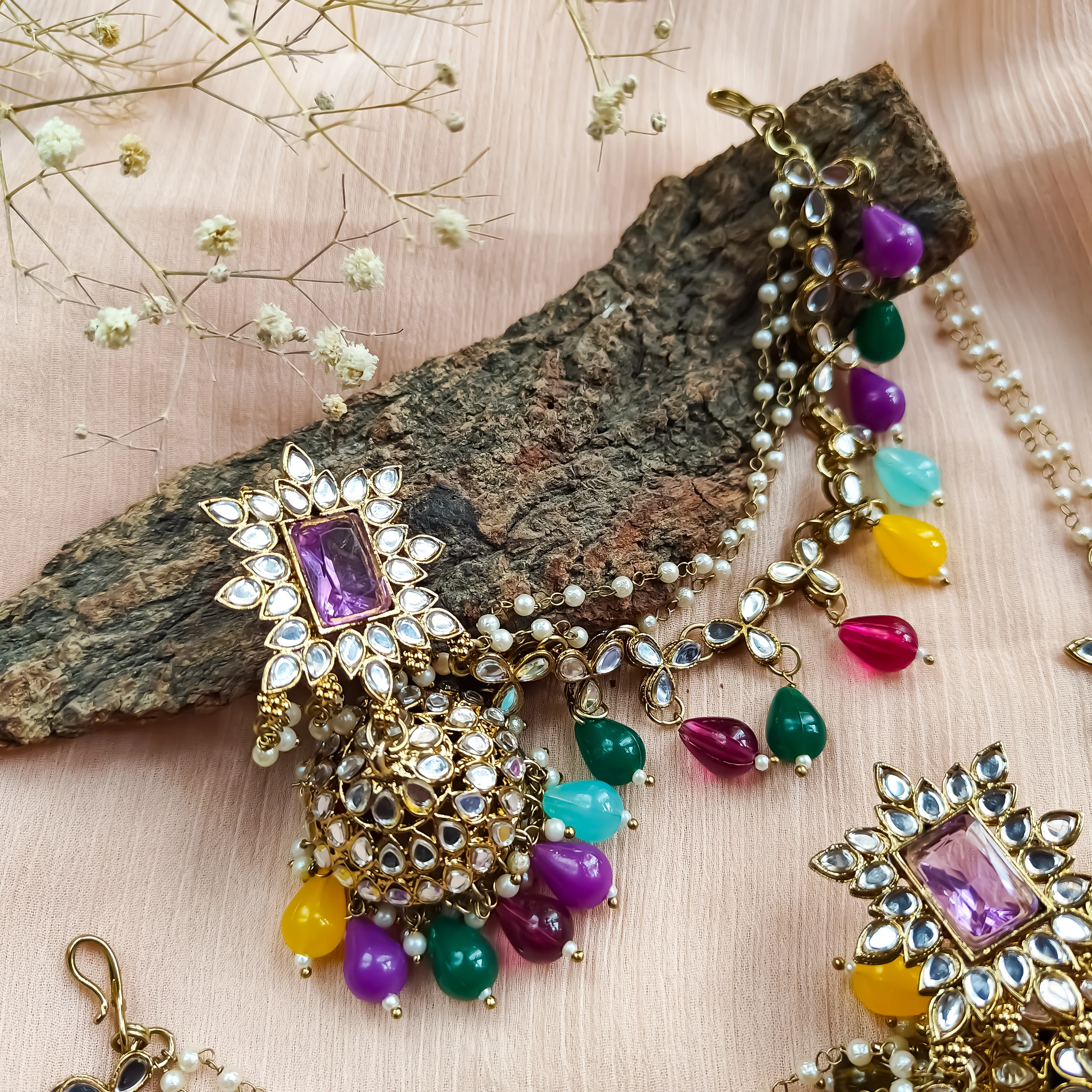 Manavi Mirror Jhumka with Teeka & Sahara- Multi - Image 4
