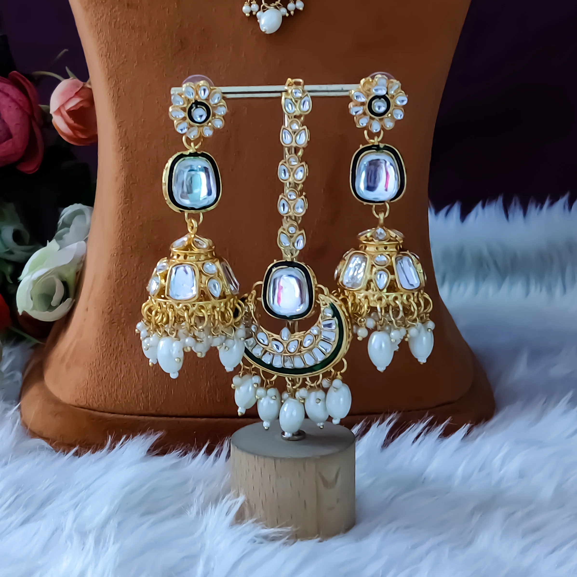 Deep Double layer Kundan Necklace Set - Golden - Image 7