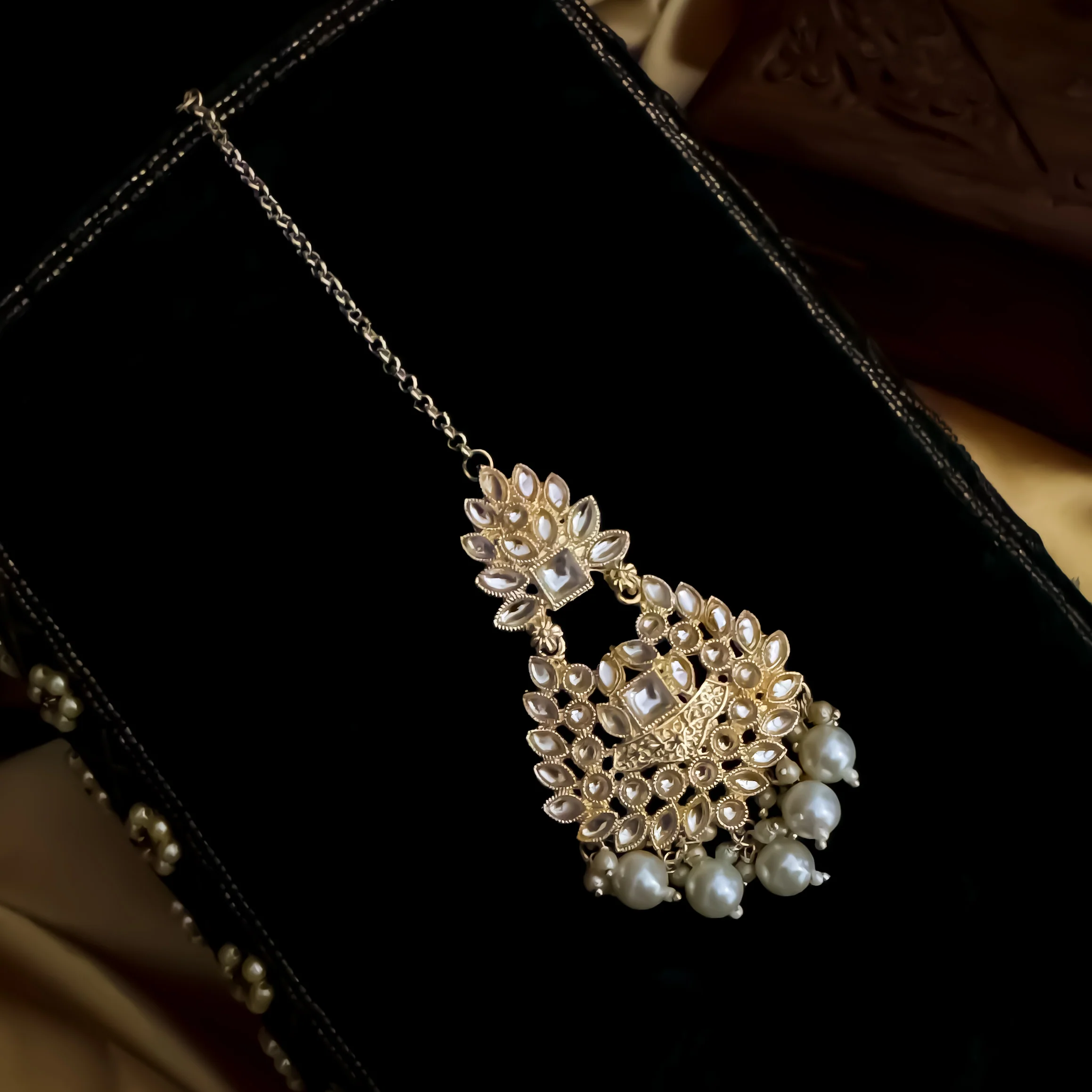Kumudini Kundan Pearl Maang Teeka - Golden - Image 2