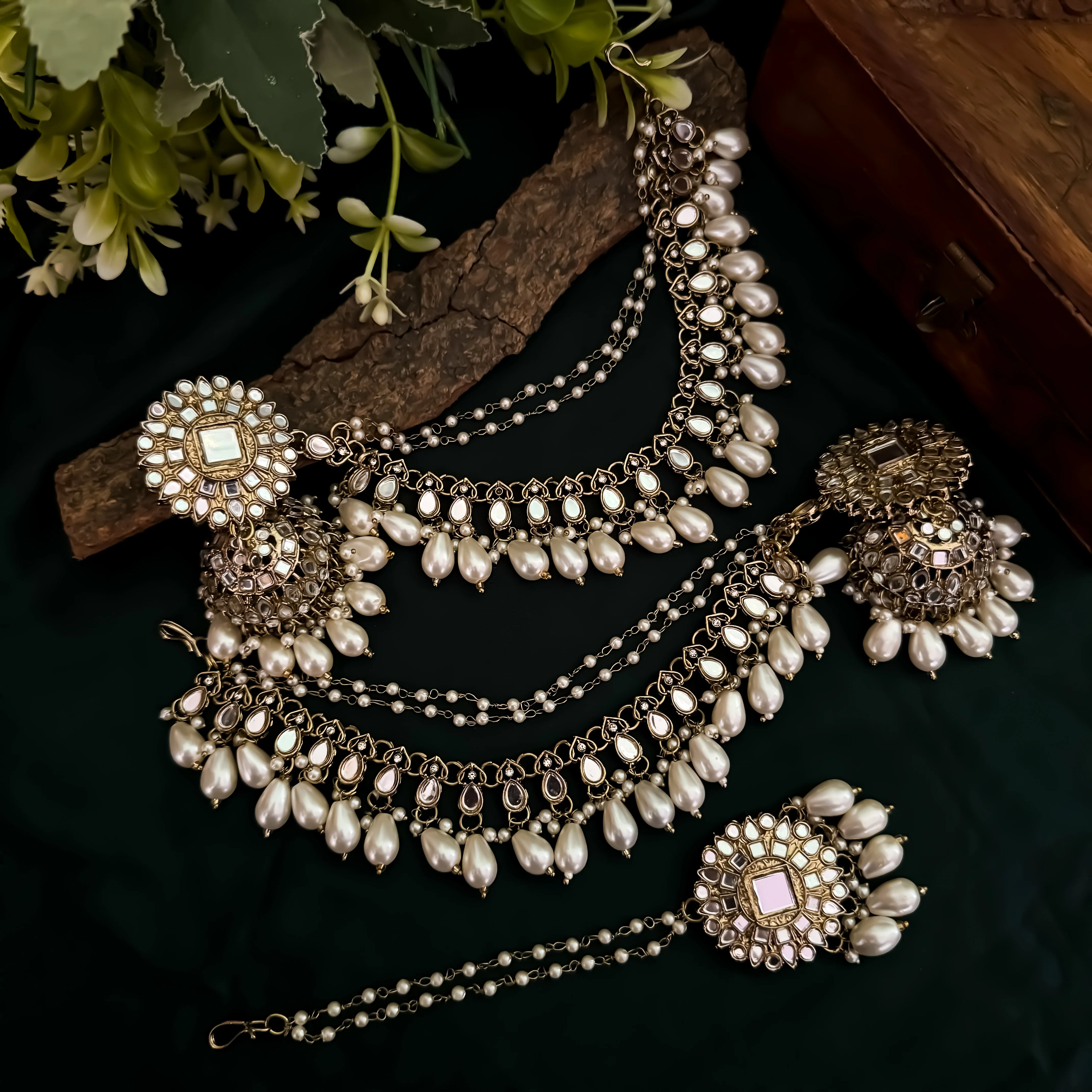 Masaba Mirror Jhumka Earrings with Sahara & Tika Set - Golden - Image 6