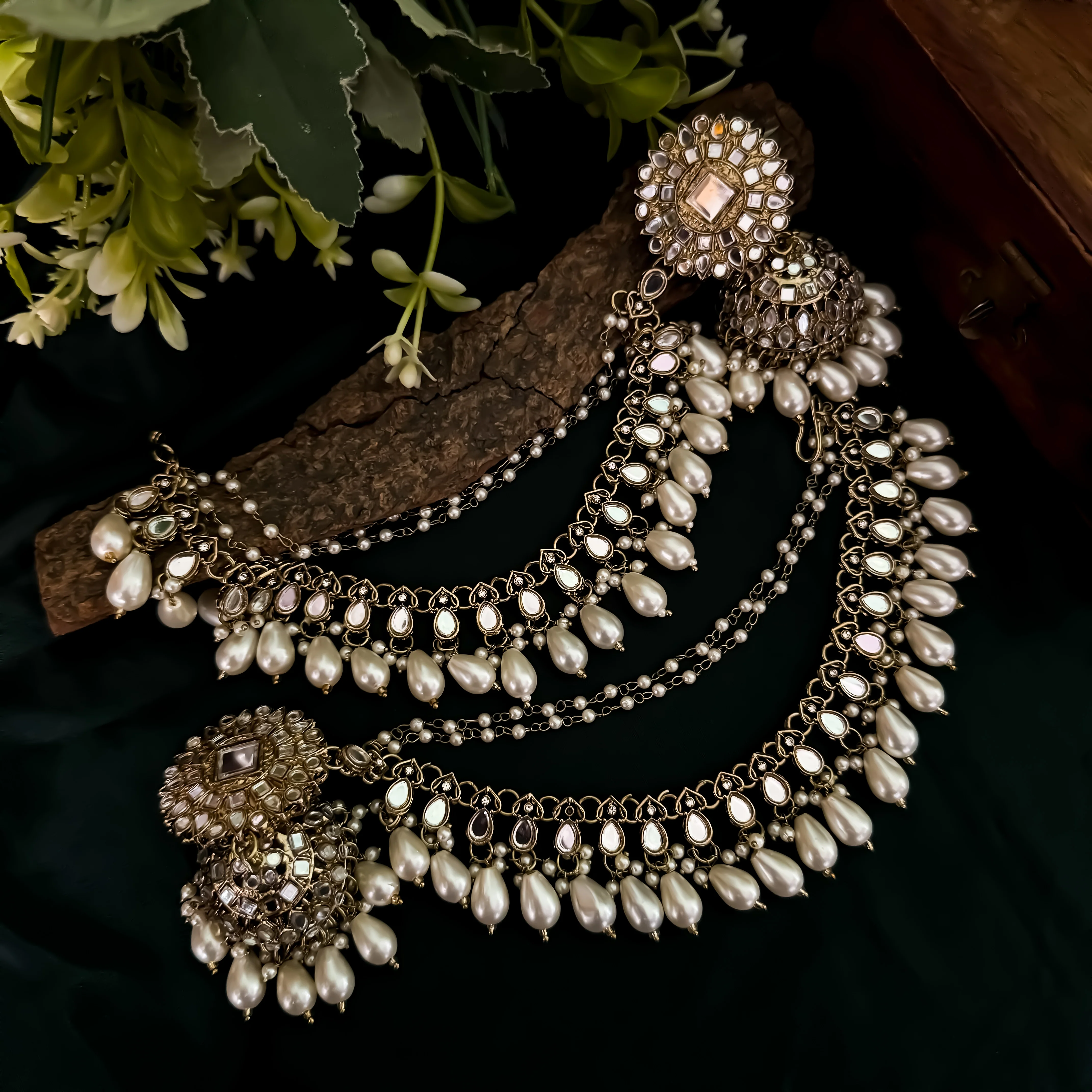 Masaba Mirror Jhumka Earrings with Sahara & Tika Set - Golden - Image 7