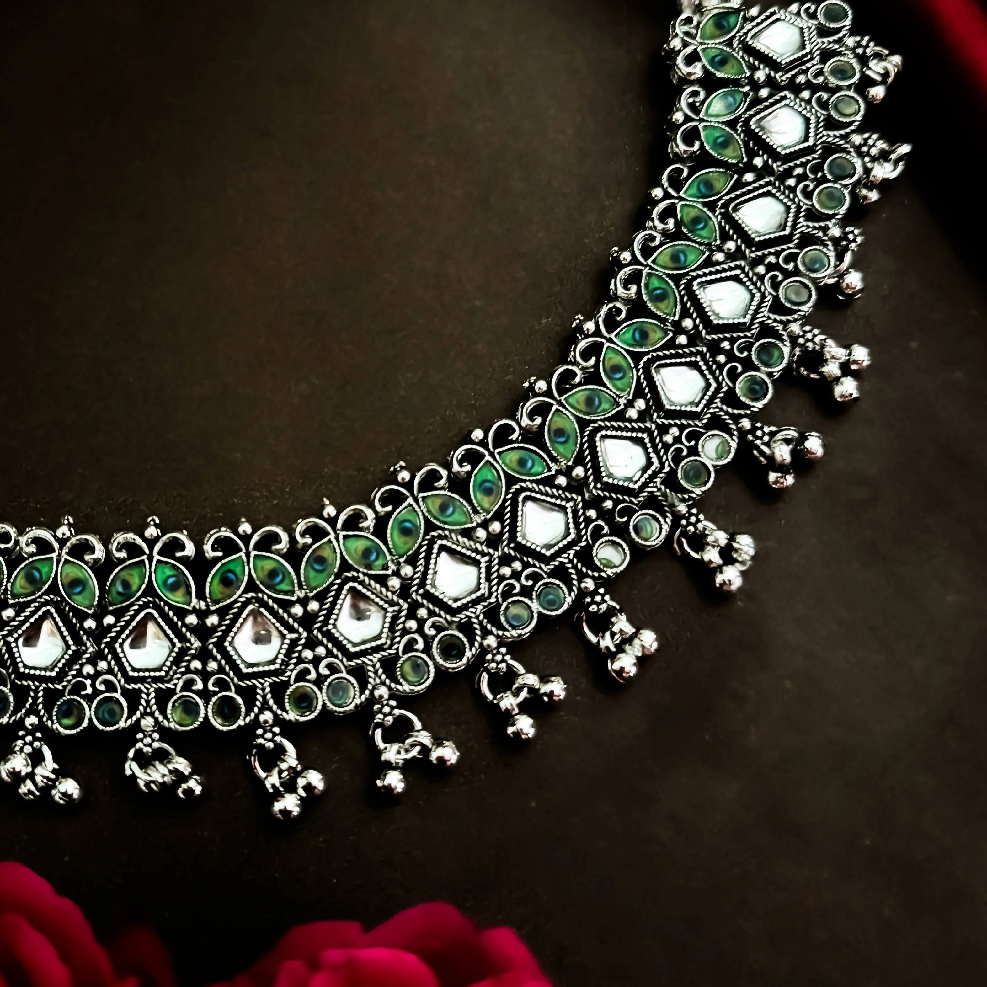 Morpankh Mirror Oxidised Necklace Set with teeka - Image 3