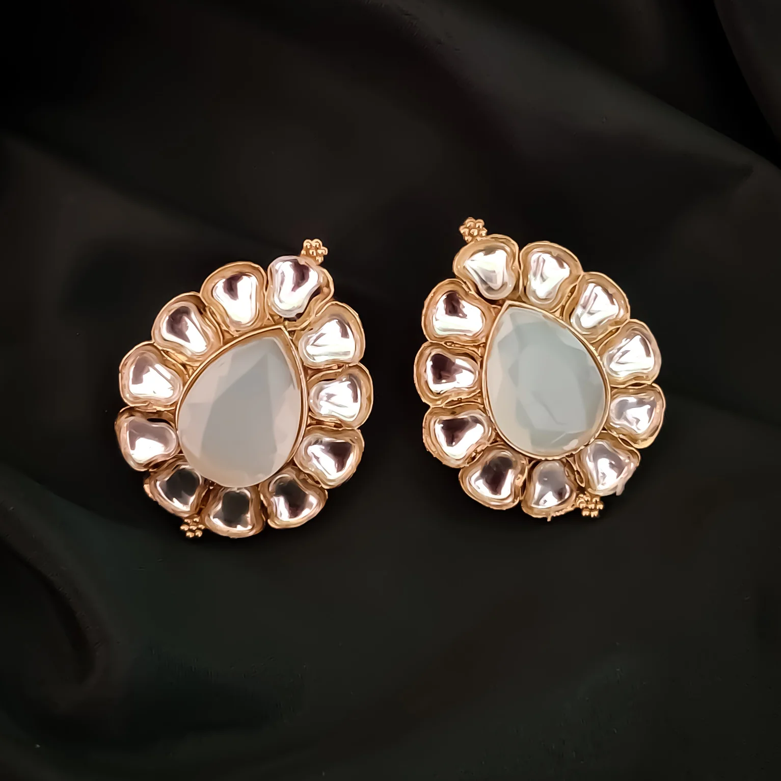 Nibedita Kundan Stud Earring - Grey - Image 5