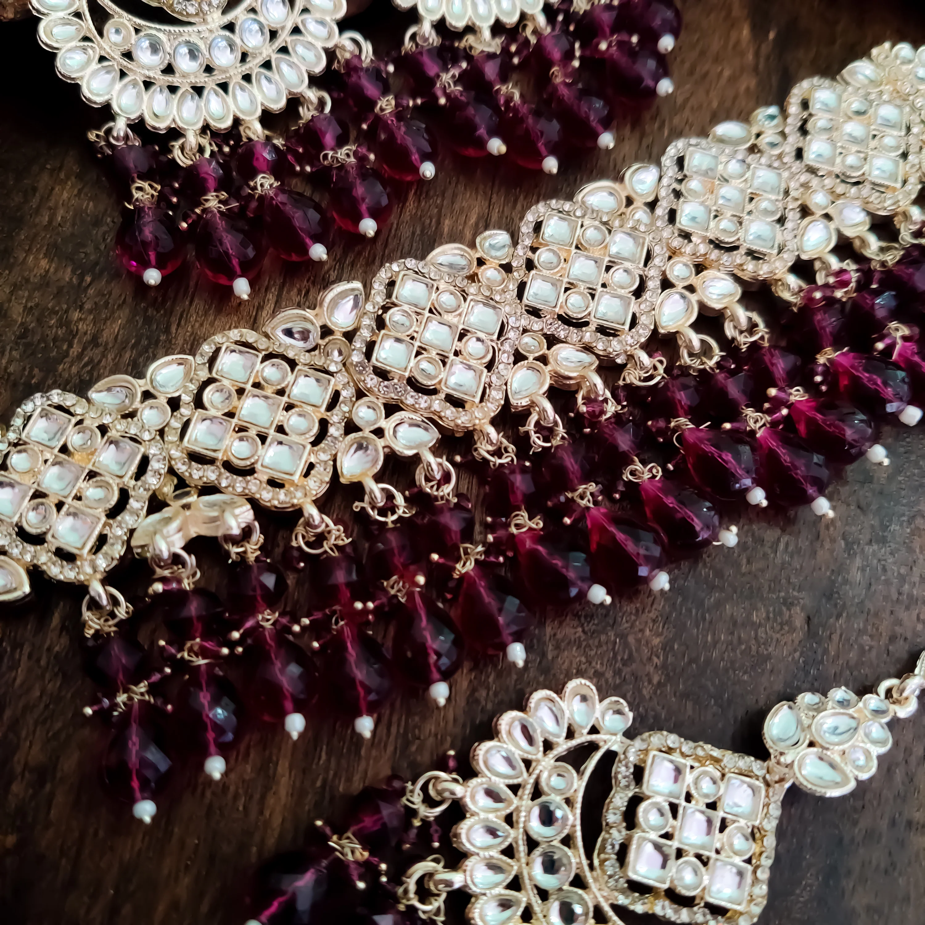 Raisha Kundan Necklace Set - Wine - Image 3