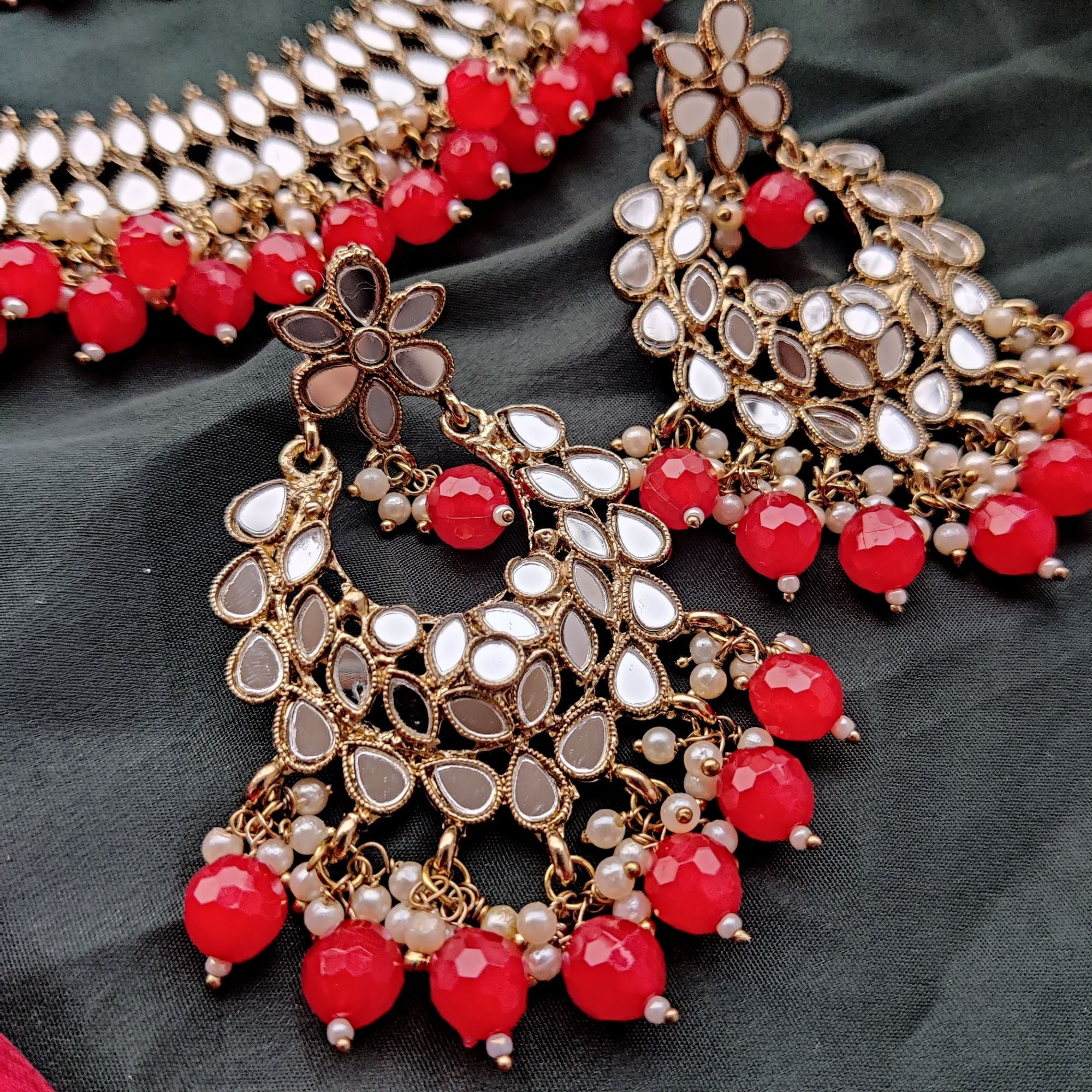 Shrishti Mirror Pearl Necklace Set - Red - Image 4