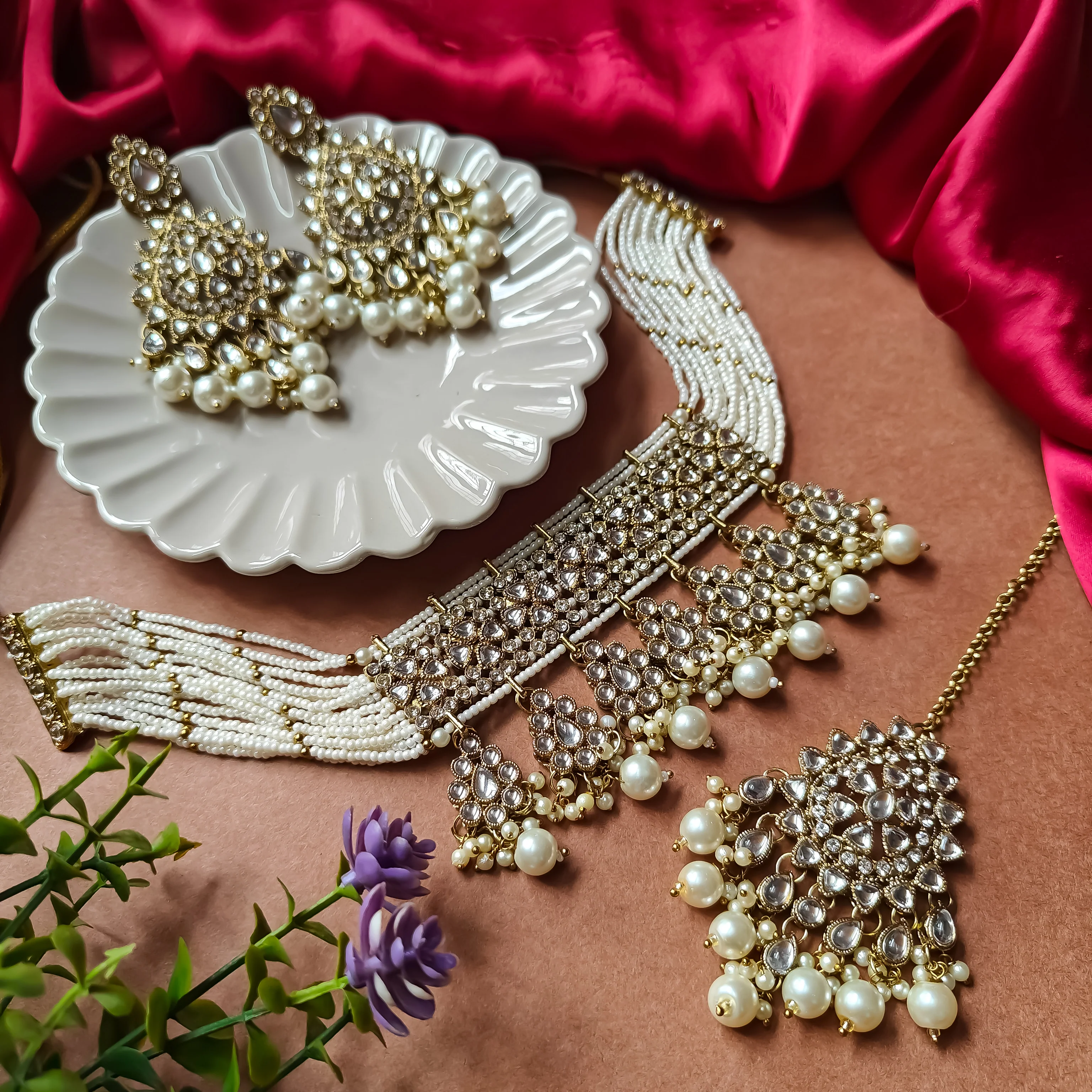 Sreeja Golden Necklace Set - Image 6