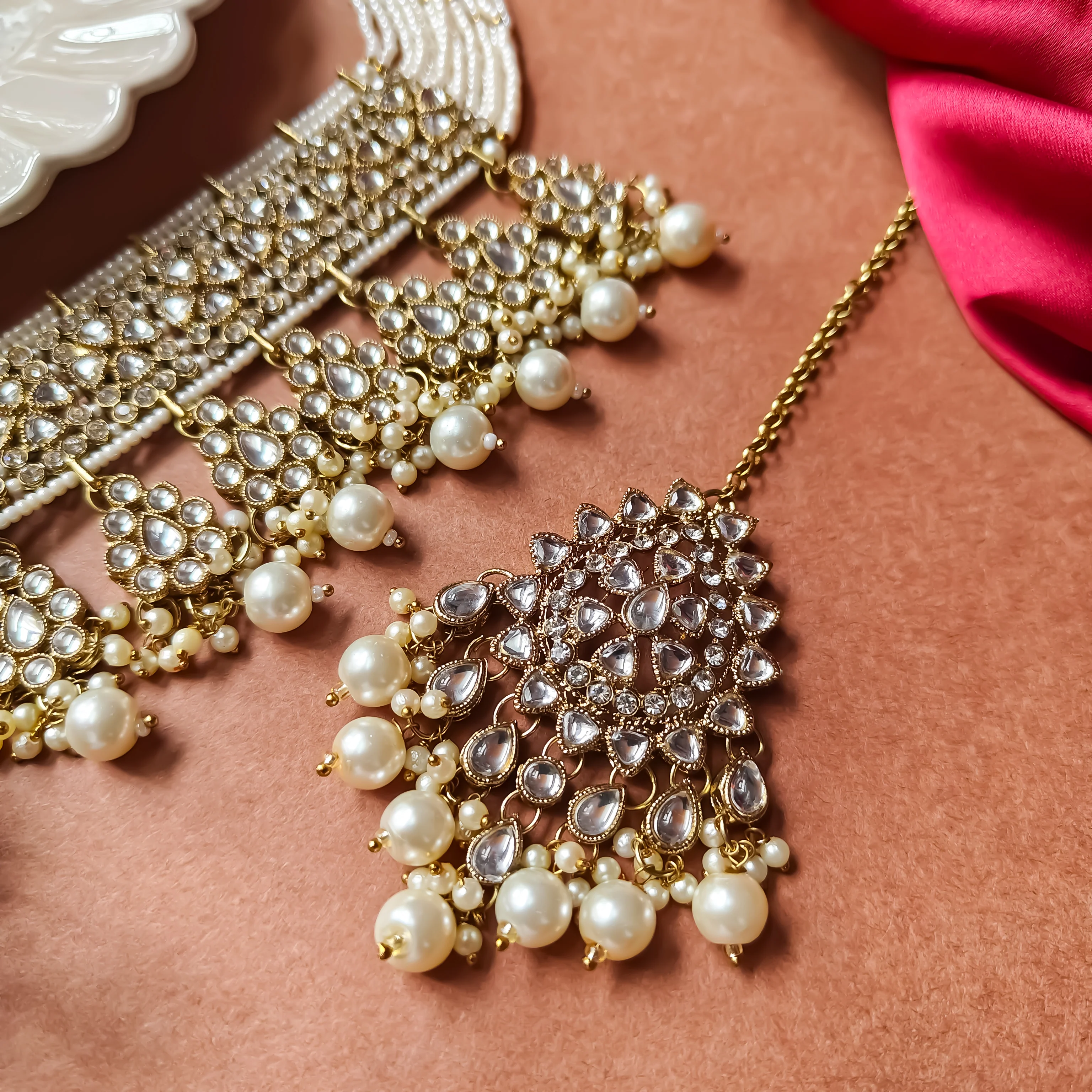 Sreeja Golden Necklace Set - Image 9