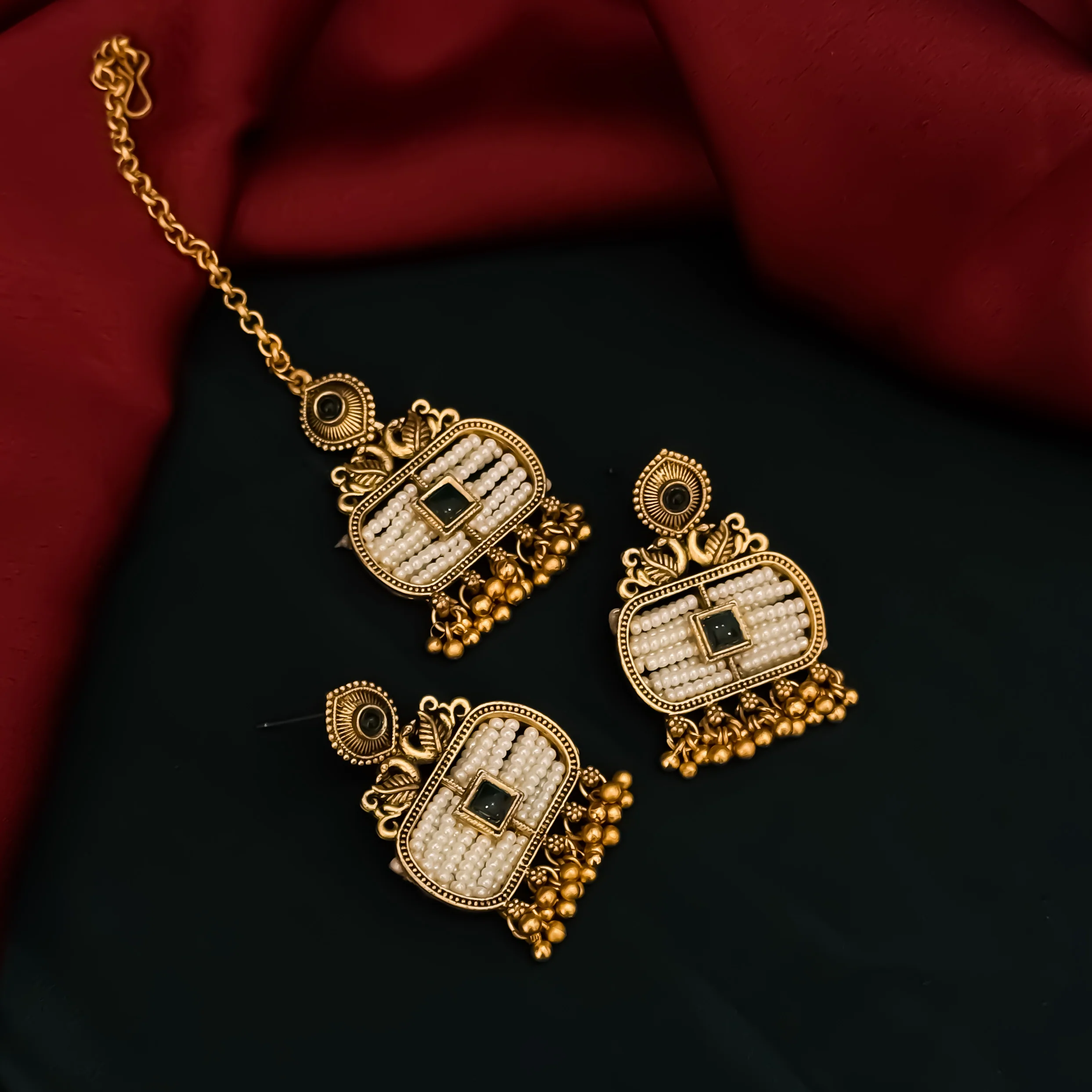 Kinjal Rajwadi Long Necklace Set - Green - Image 3